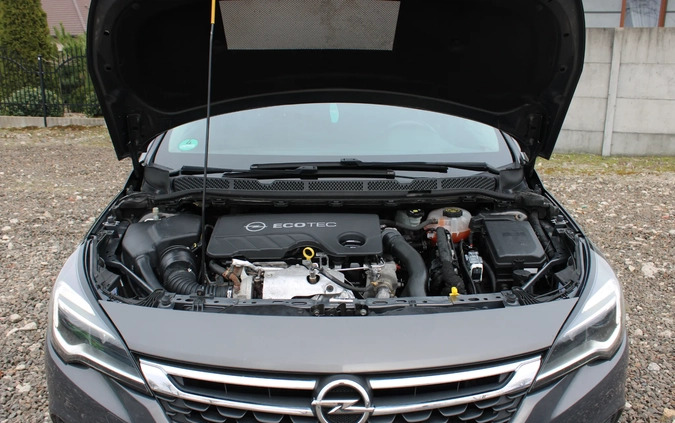 Opel Astra cena 31900 przebieg: 285000, rok produkcji 2016 z Płock małe 781